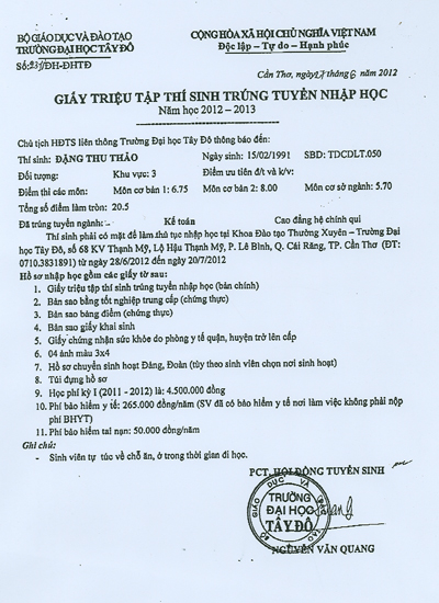 Kỳ[-]thi[-]liên[-]thông[-]từ[-]trung[-]cấp[-]lên[-]cao[-]đẳng[-]của[-]đại[-]học[-]Tây[-]Đô[-]chưa[-]diễn[-]ra[-]nhưng[-]hoa[-]hậu[-]Thu[-]Thảo[-]đã[-]có[-]giấy[-]triệu[-]tập[-]thí[-]sinh[-]trúng[-]tuyển[-]nhập[-]học.